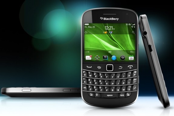 BlackBerry Bold 9900 confirmed for Three, O2 and Vodafone