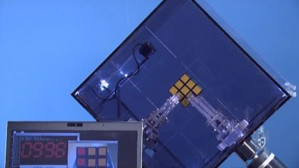 Robot solves Rubik’s Cube in 10 seconds