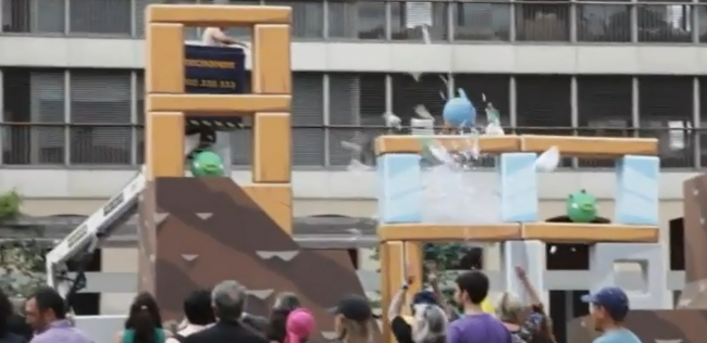 Real-Life Angry Birds played in Barcelona streets for T-Mobile promo video
