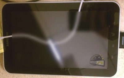 Samsung Galaxy Tab 7.7 photo leaked ahead of official unpacking