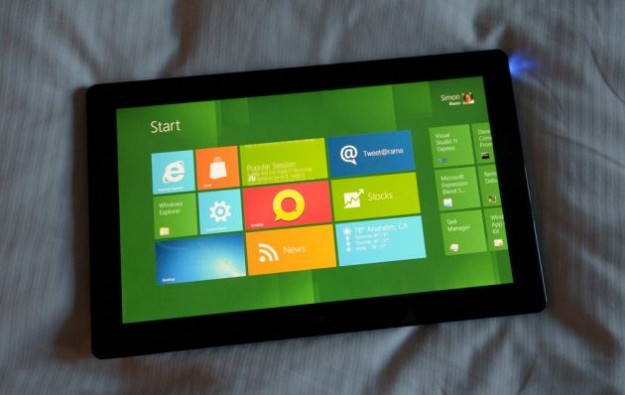 Microsoft drops Flash from IE on Windows 8 tablet