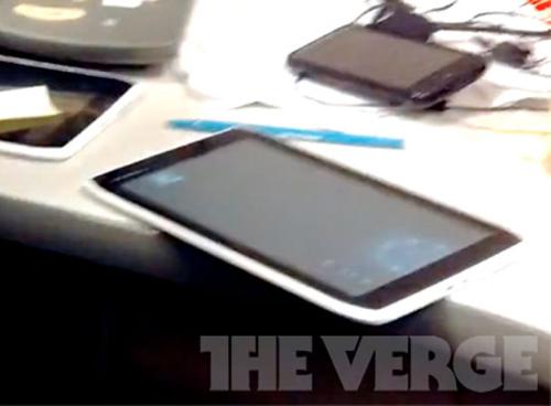 Motorola 7-inch Xoom tablet leaked?