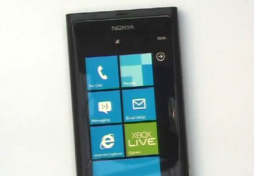 Nokia Sea-Ray Windows Phone 7 handset seen in ad?