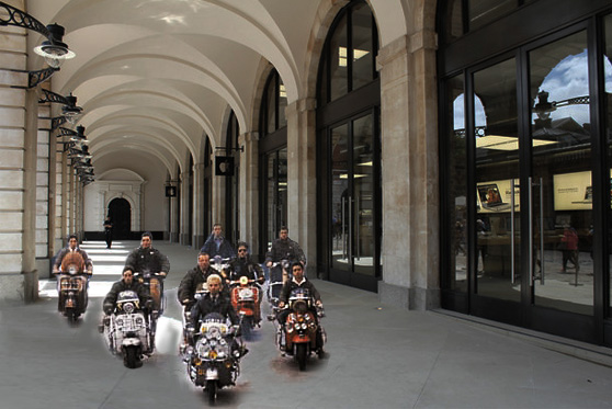 World’s Largest Apple Store in Covent Garden raided by moped gang