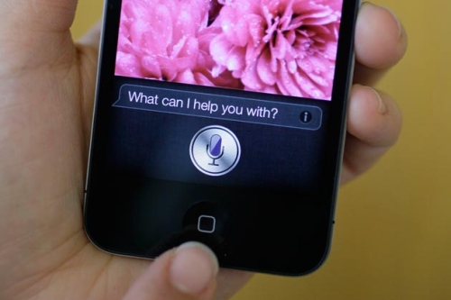 “One line of code” prevents Siri voice command for iPhone 4S from coming to Android