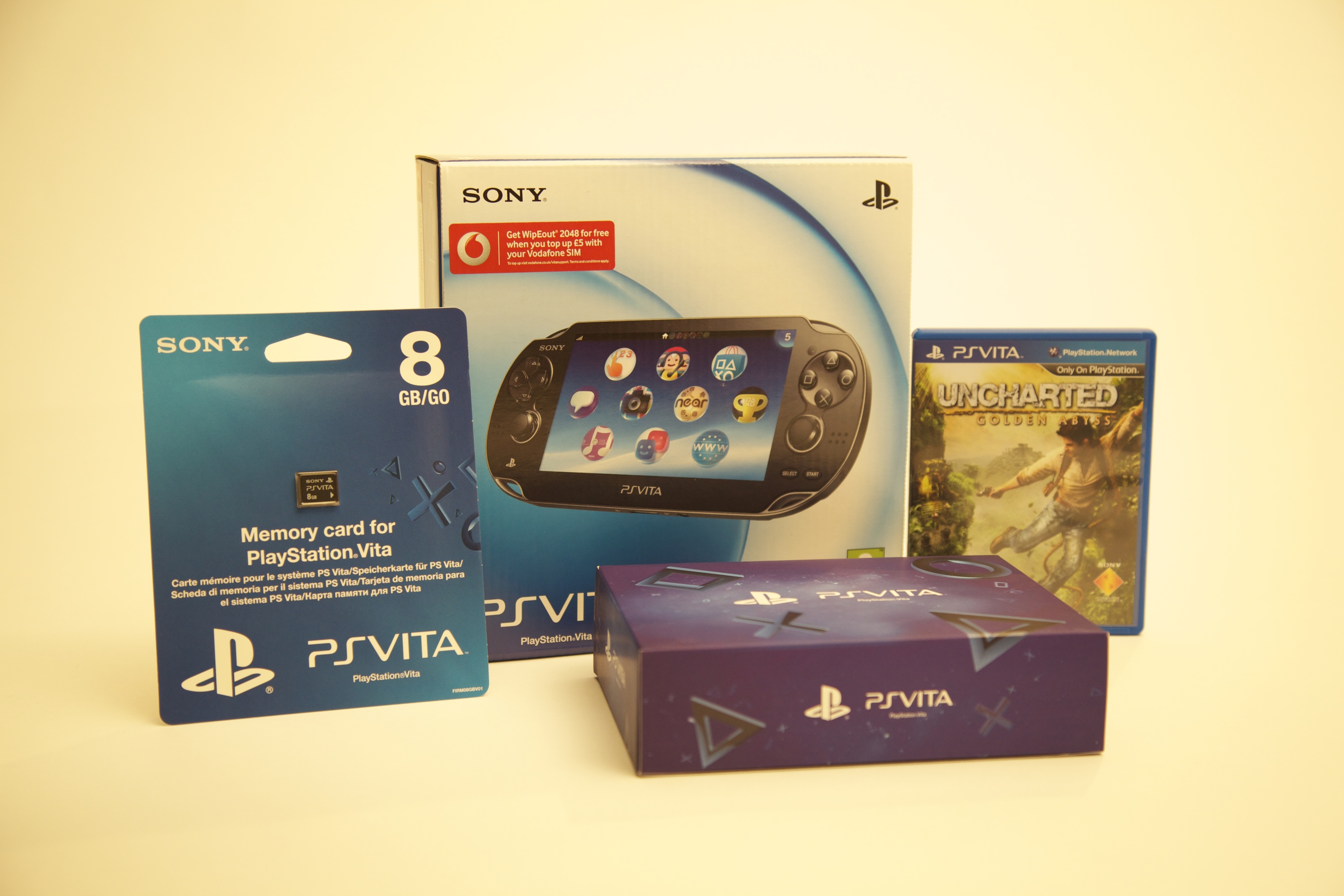 PS Vita 3G + Wi-Fi, Pre-Order Pack and Uncharted: Golden Abyss: Photo Gallery