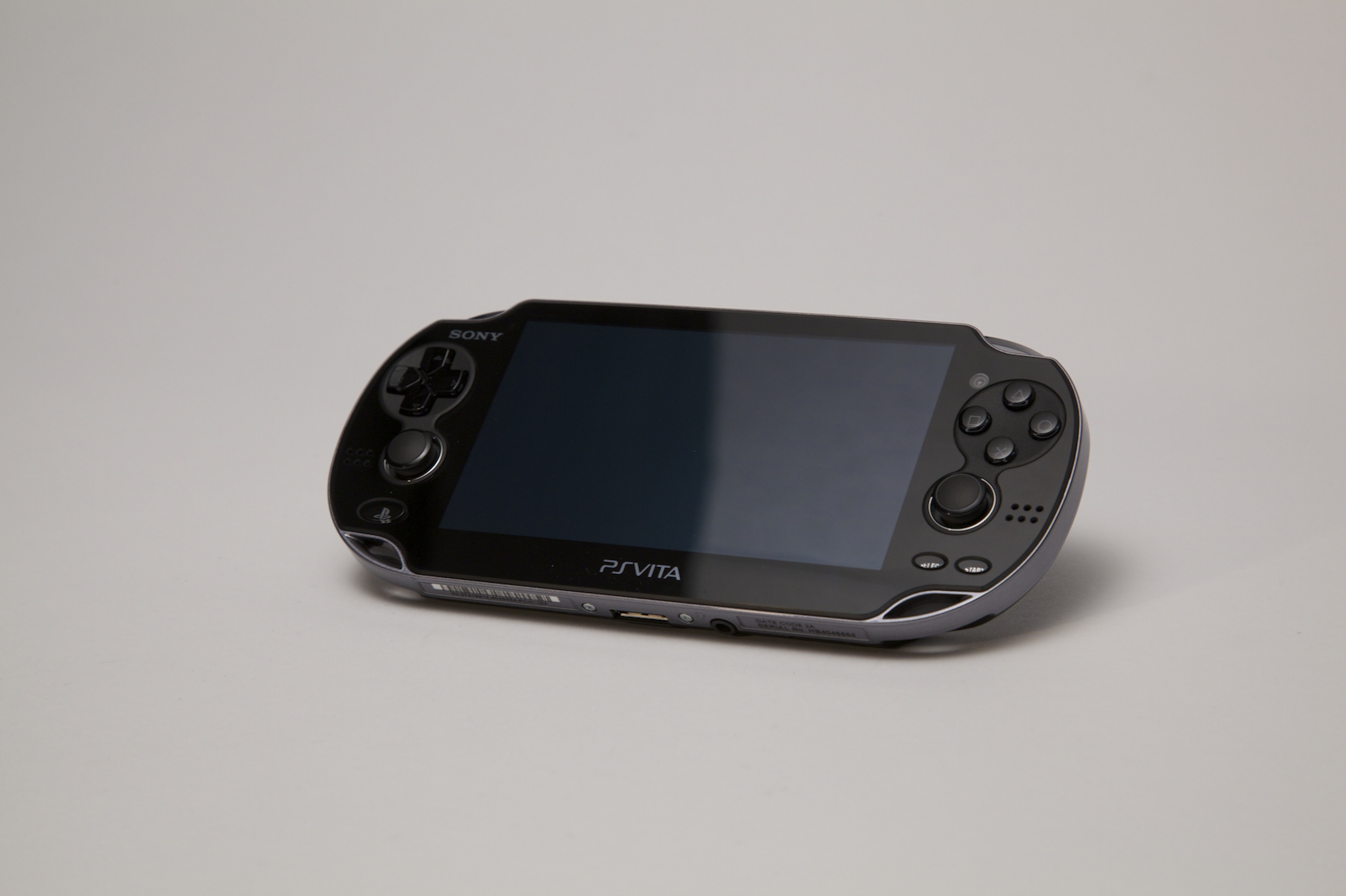Sony PS Vita Unboxing and Video Review