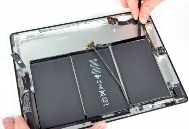 Apple Speaks Out to Quell Reports of New iPad’s Battery and Charging Issues