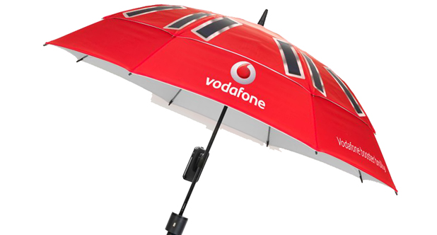 Vodafone Booster Brolly Charges Smartphones & Increases Signal for Festival Goers!