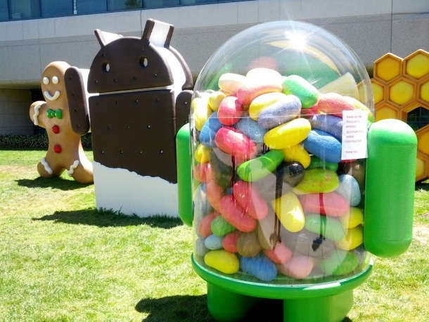 Android 4.1 Jelly Bean Confirmed for I/O Launch as Giant Treat-Filled Robot Appears at Google HQ!