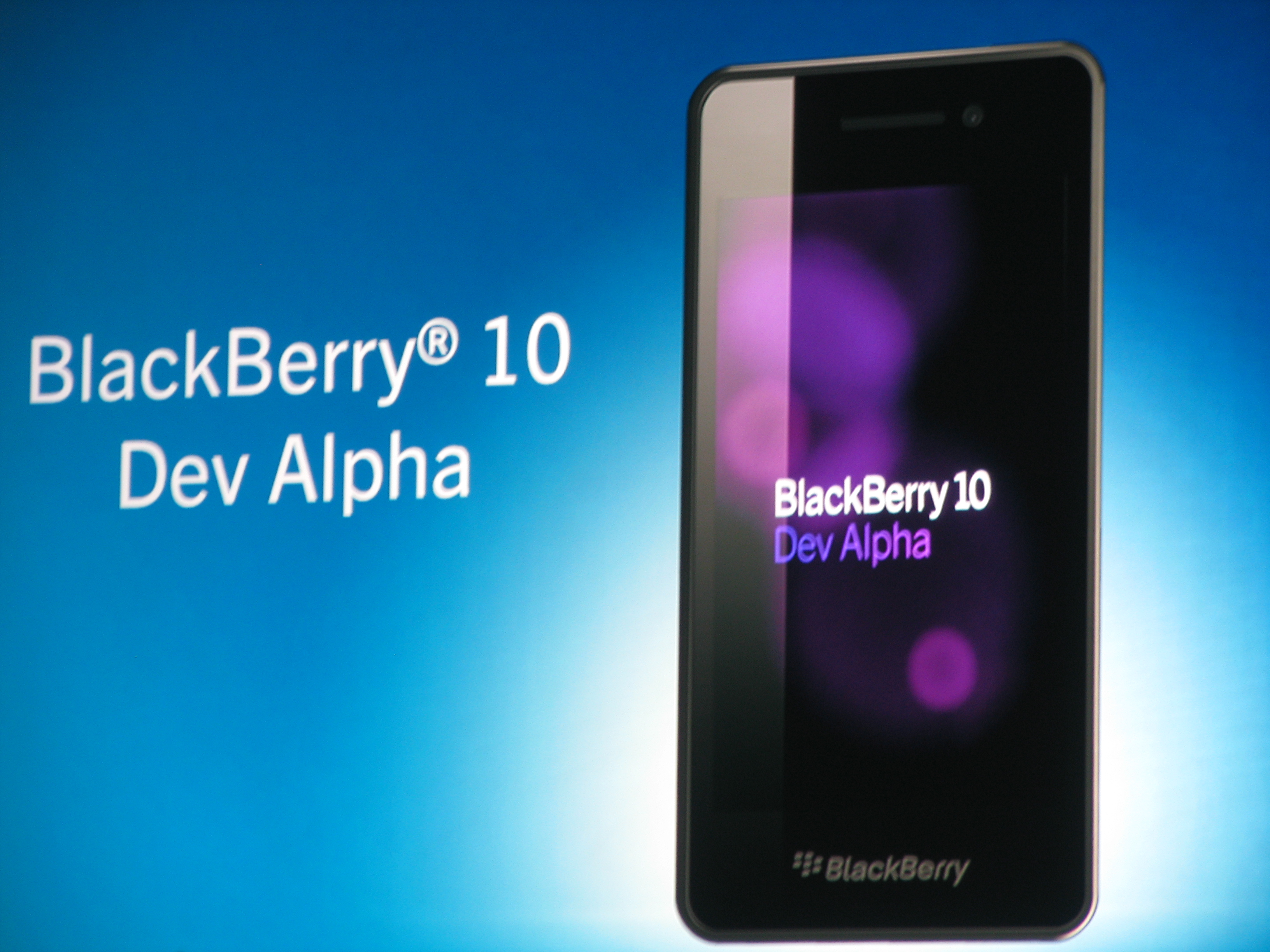 O2, Three, EE and Vodafone all on board with Blackberry 10