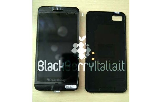 First BlackBerry 10 ‘L Series’ smartphone shown in pictures