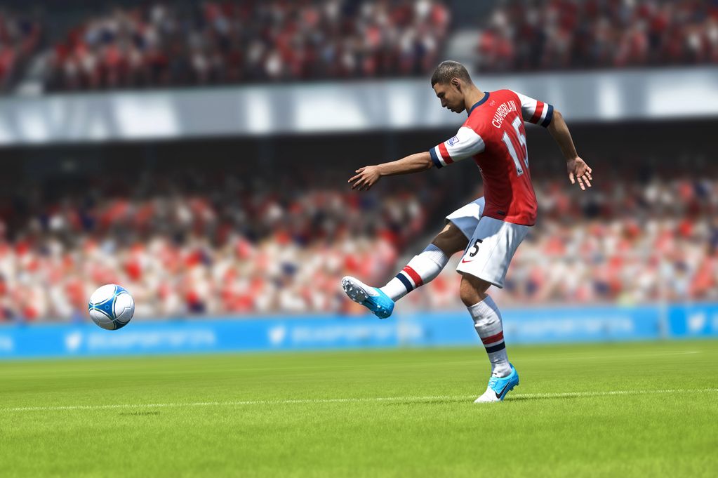 FIFA 13 rockets to number 1 in UK games chart