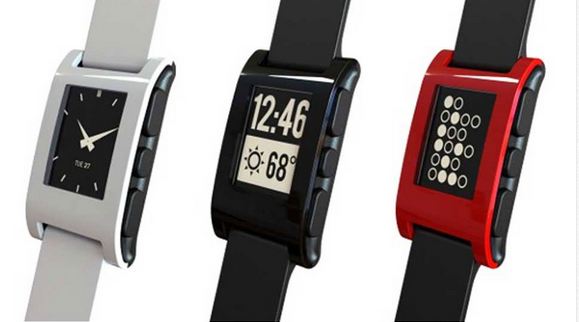 Pebble smart watch now shipping to first Kickstarter backers