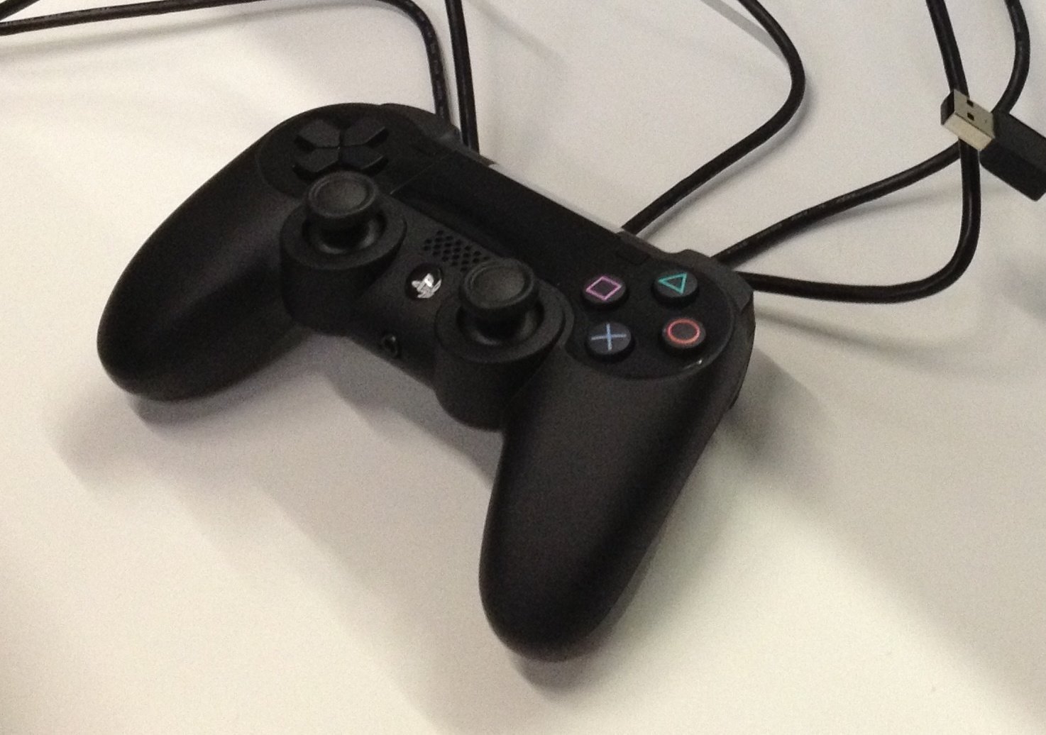 ‘Prototype’ PlayStation 4 controller pictured again