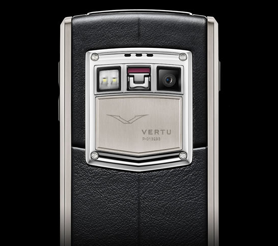 Vertu Luxury Smartphone Launched – Costs £7k & Comes With ‘Concierge’ Button