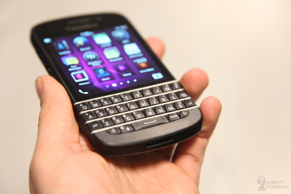 BlackBerry Q10 with BlackBerry 10 hands on review