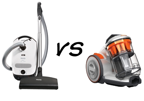 A Vacuum Dustup: Bagged vs. Bagless Vacuum Cleaners