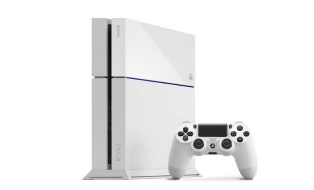 Xbox One Outsell PS4 According to Prediction – Sony Hit Back With White Console