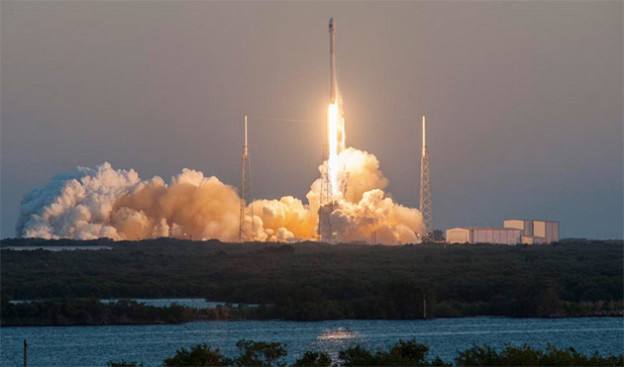 SpaceX Launches DSCOVR Successfuly