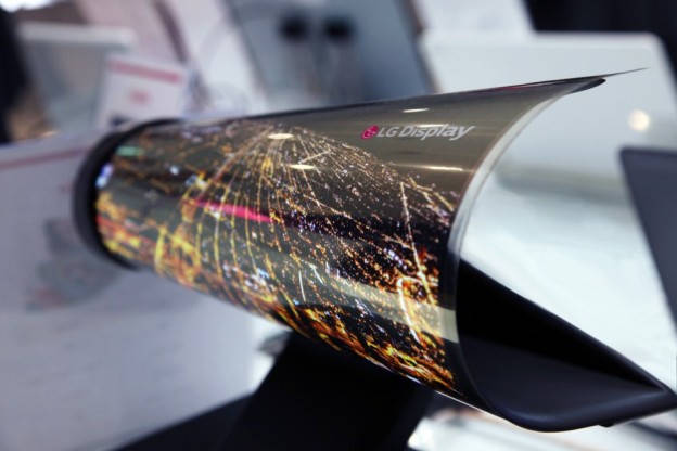 LG Reveals Roll-up OLED Display at CES 2016